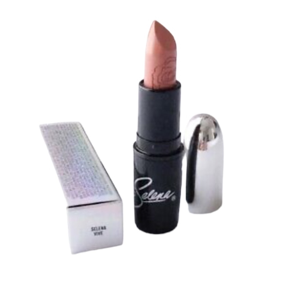 MAC Lipstick “Selena Vive”